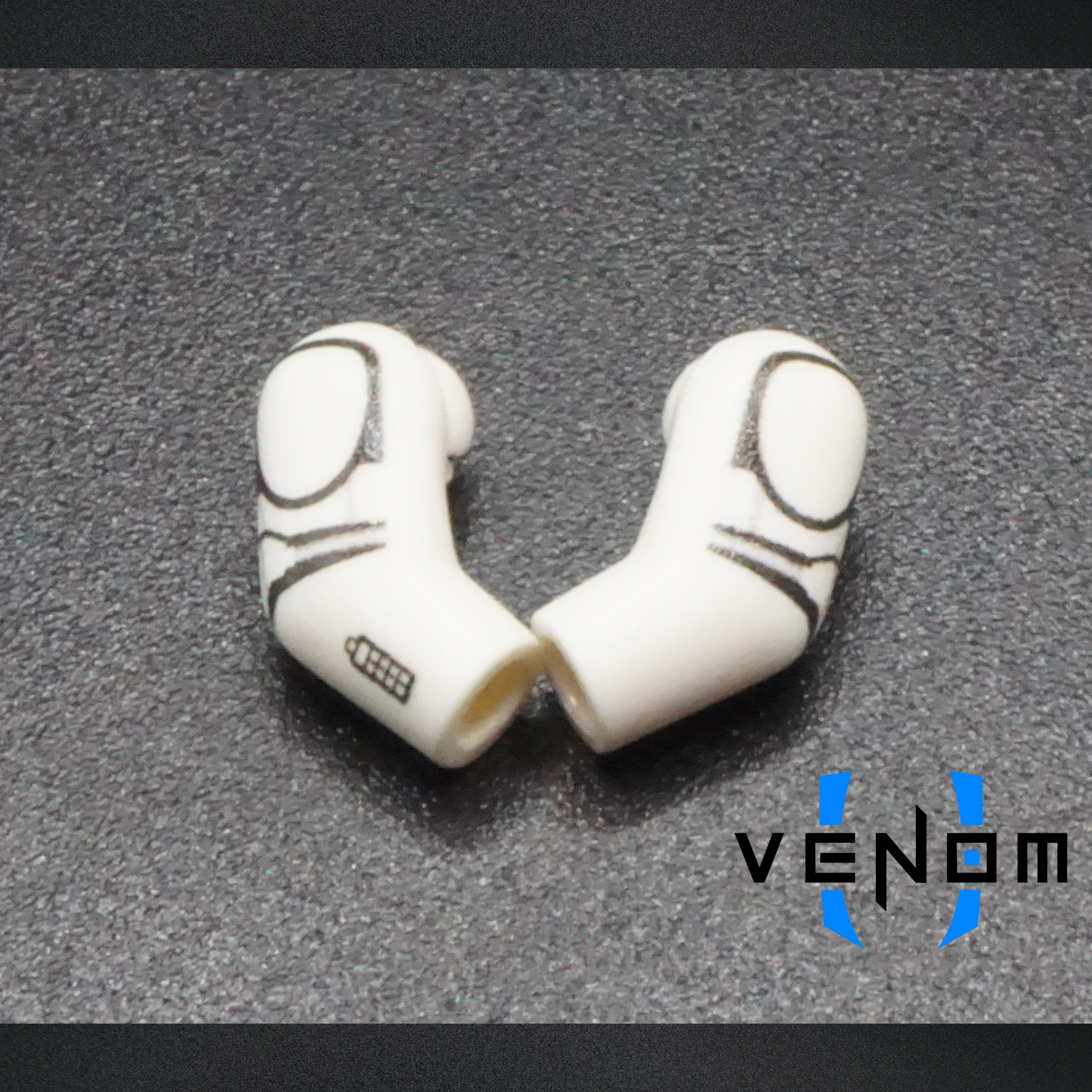 Grunt UV Printed Arms