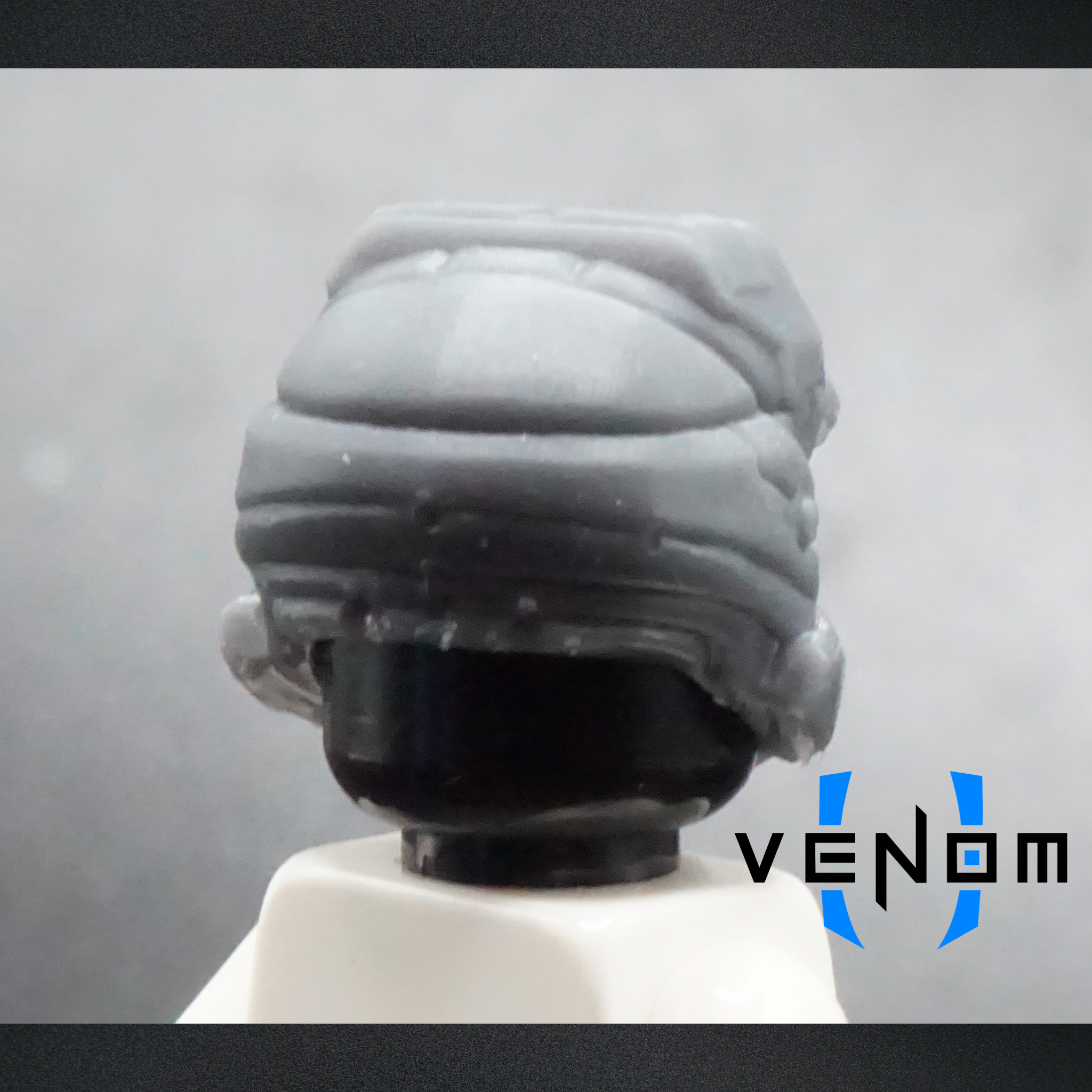 V2 Specialist Sci-Fi Team 6 Helmet