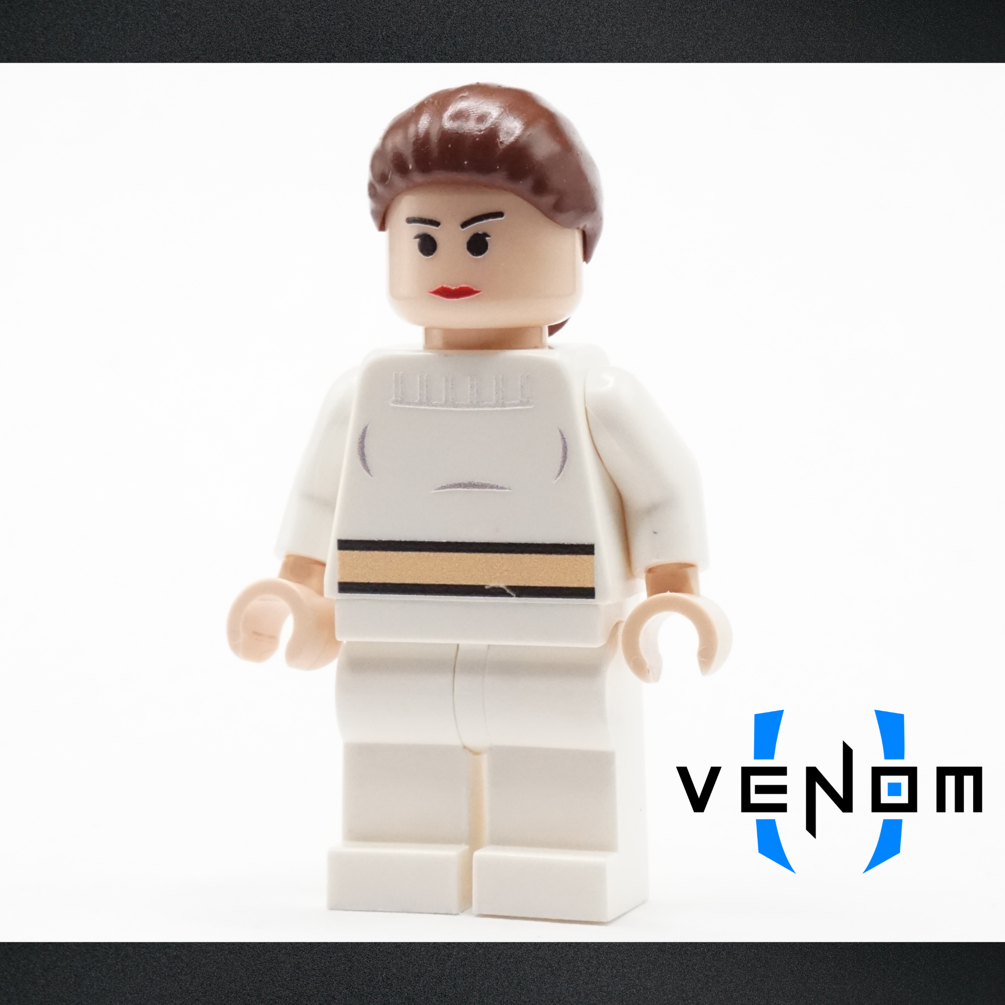 Standard Padme (Geonosis) UV Printed Figure