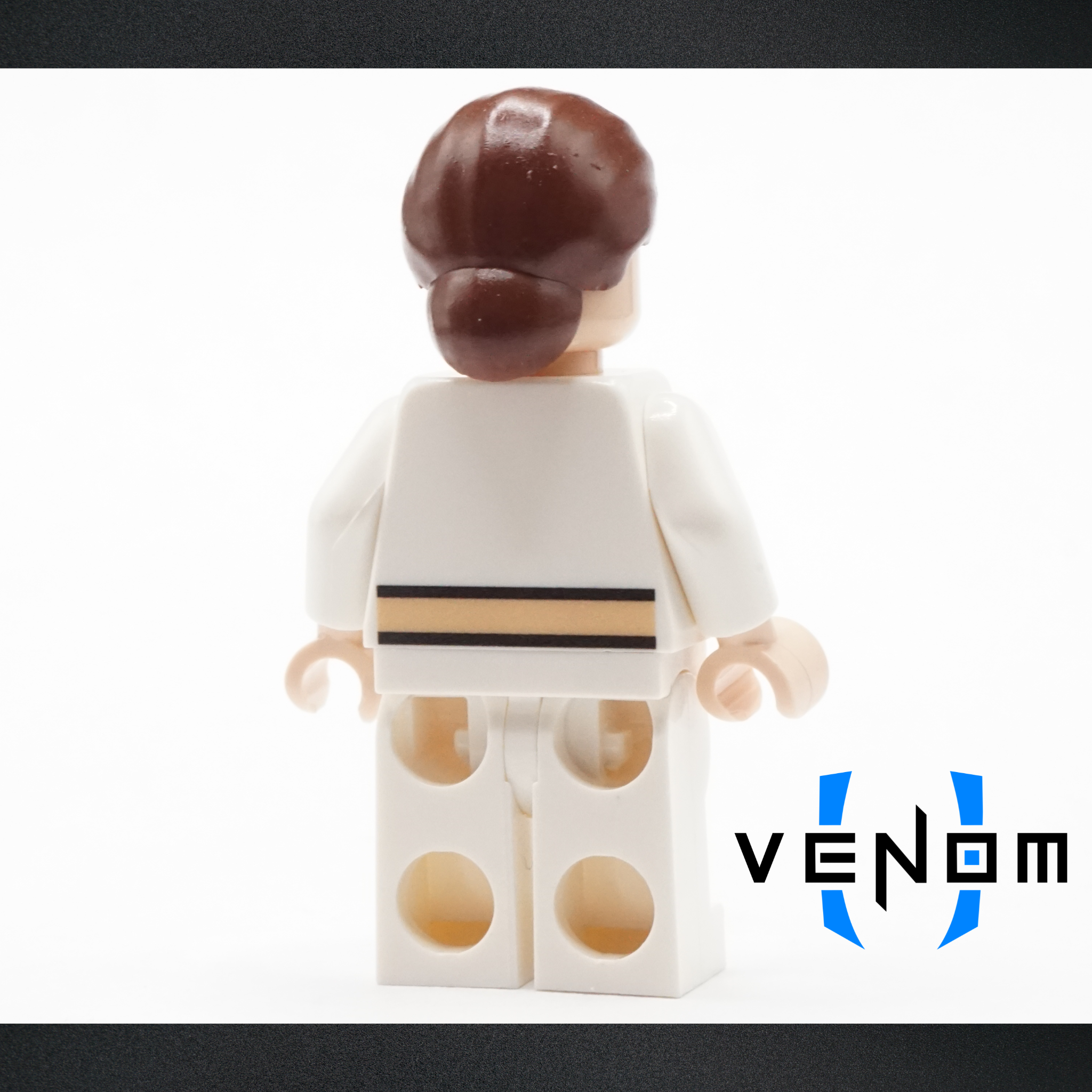 Standard Padme (Geonosis) UV Printed Figure