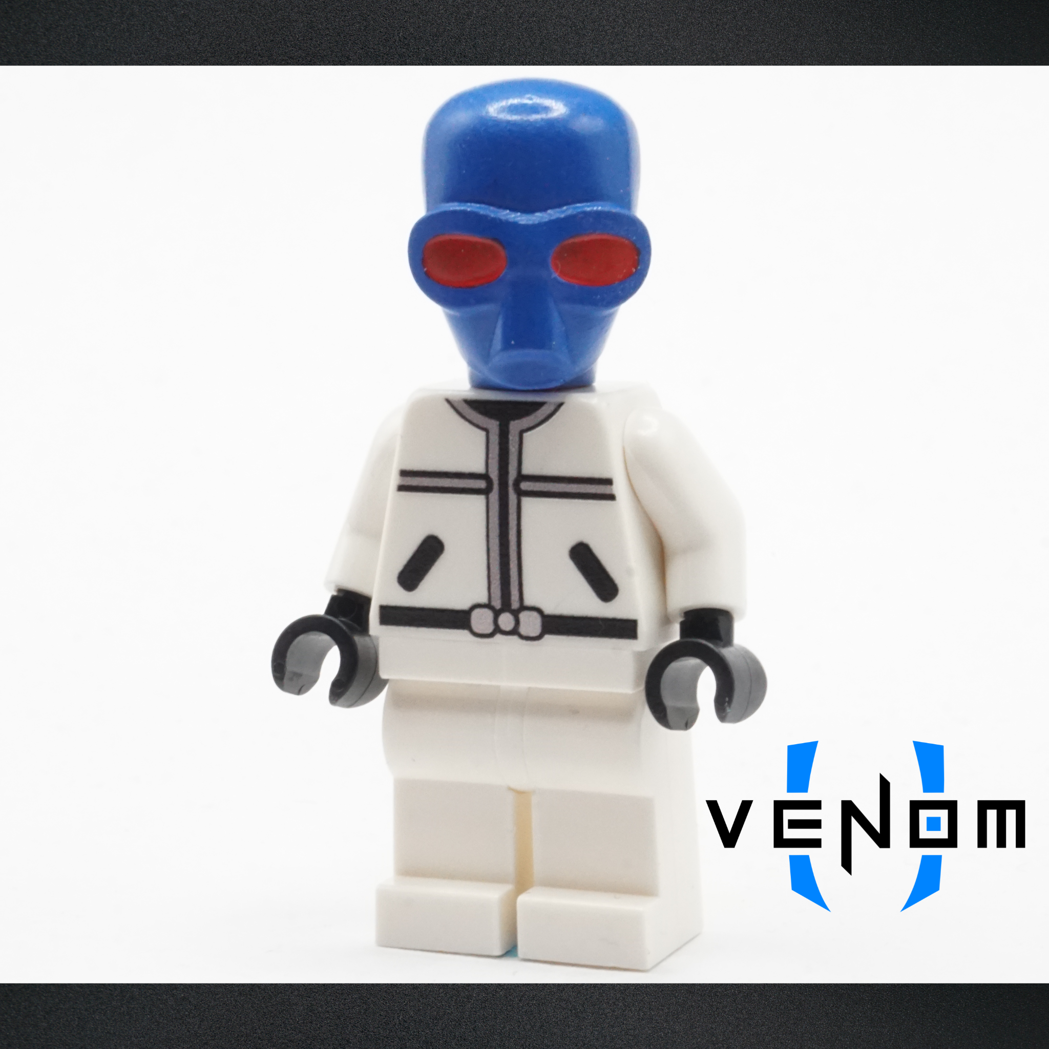 Cantina Duros UV Printed Figure