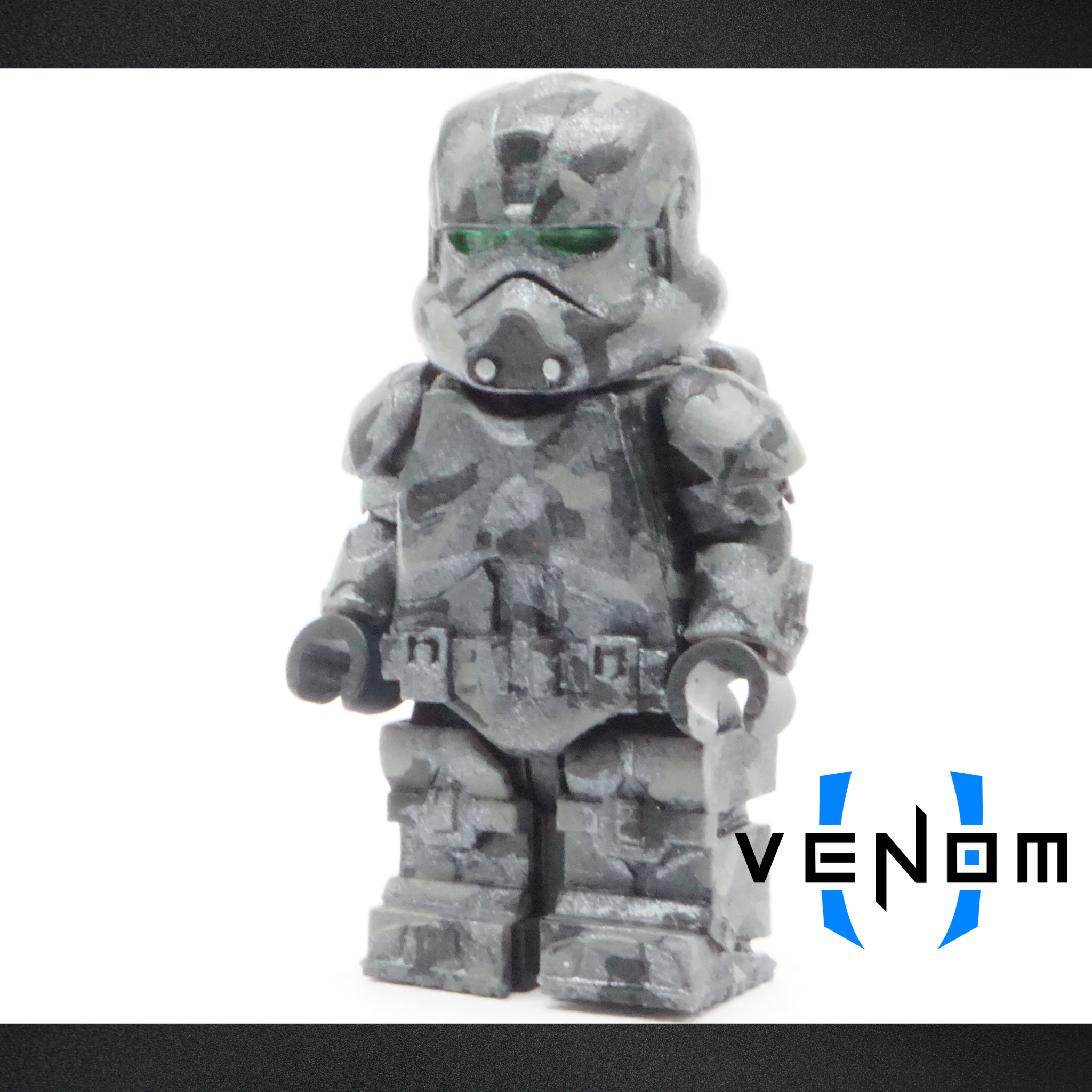 Dark Camo Engineer | Pre-Painted 'N Ready