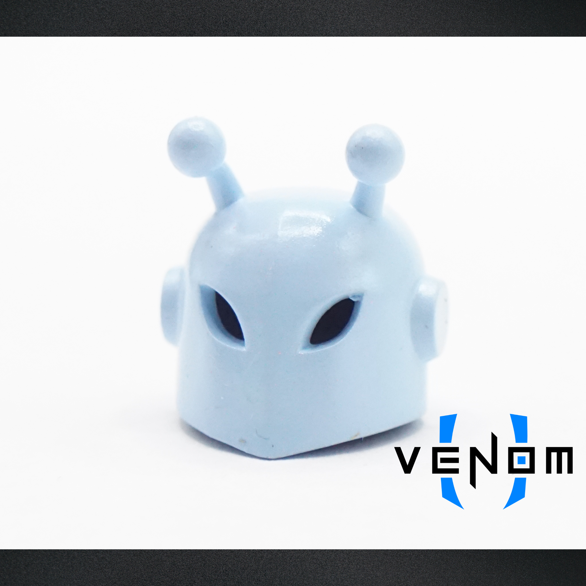 Pre-Painted Alt Moth Headgear