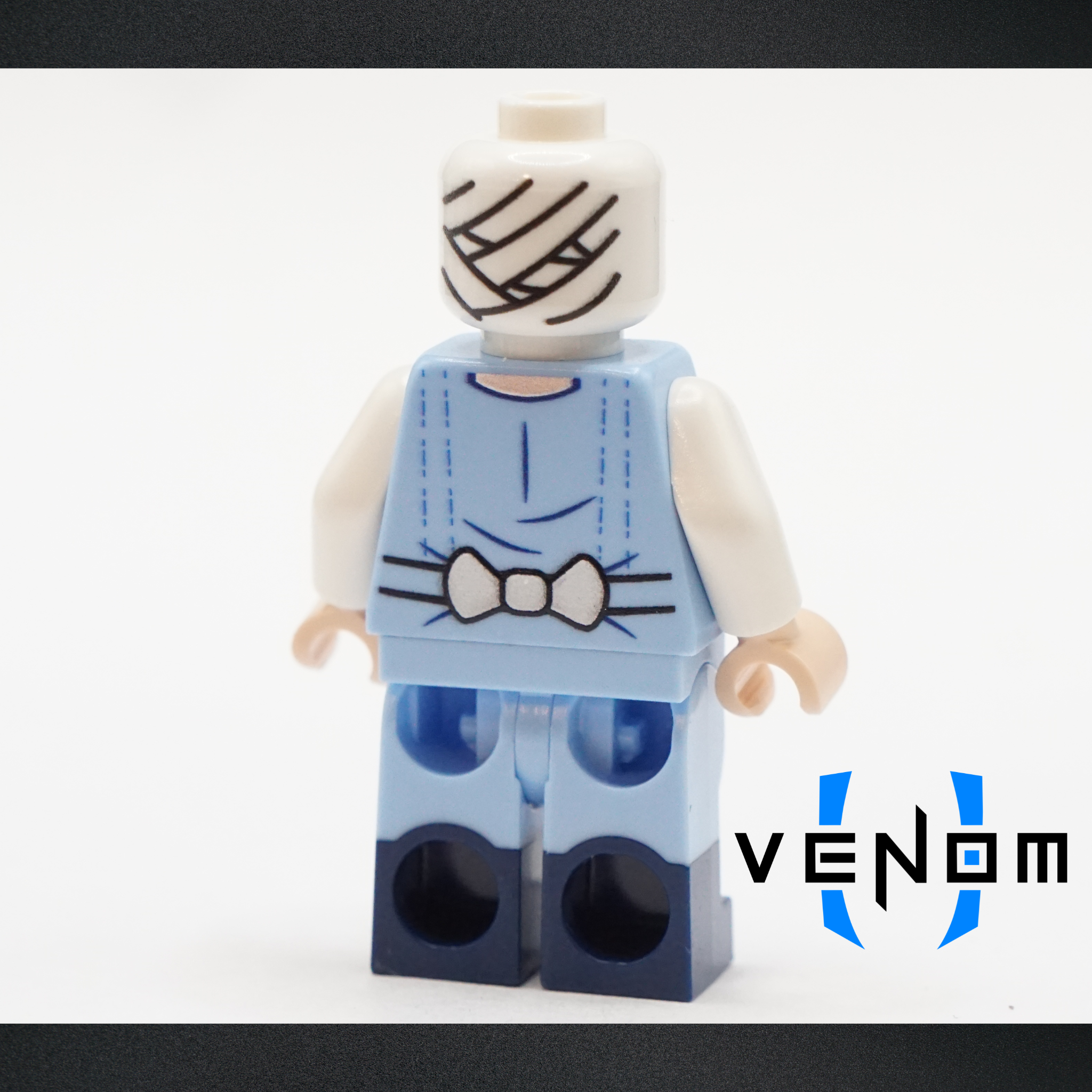 V2 Institution Pig Goon UV Printed Figure