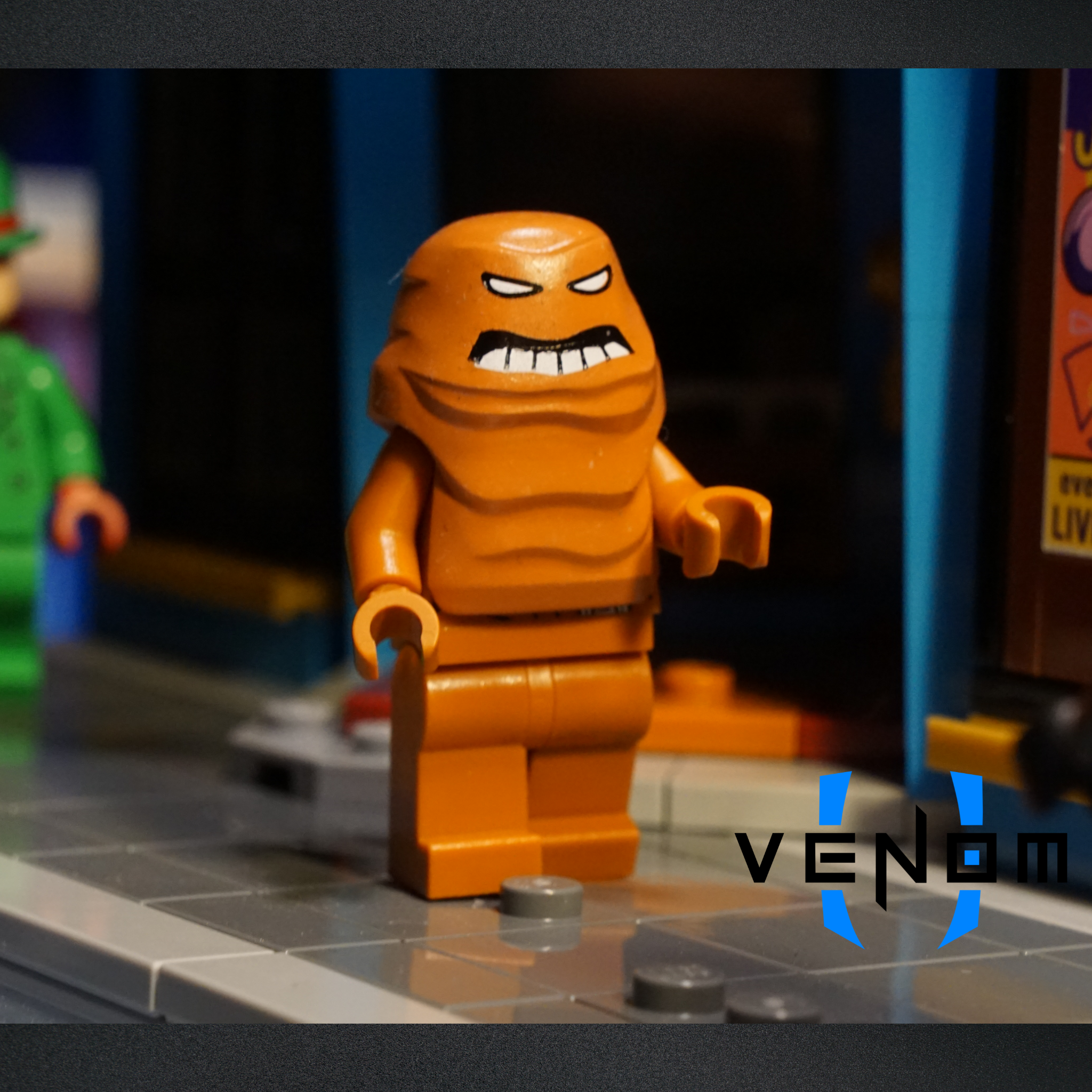 Standard Mudface Pad Printed Minifigure