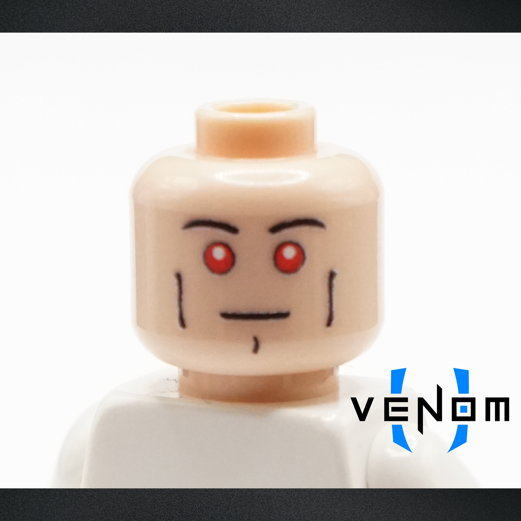 DJ2 Red Speedster Head