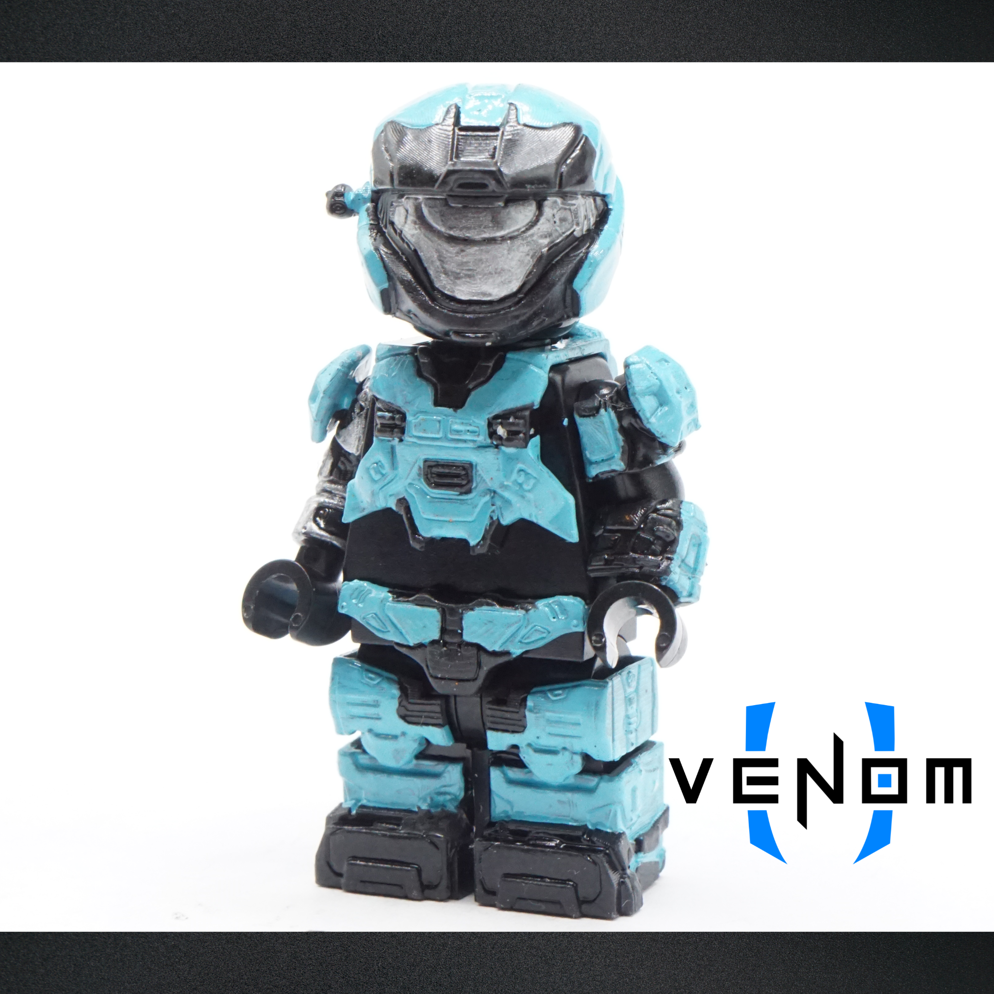 V2 Cyan Sci-Fi Team 6 Female Armor Kit