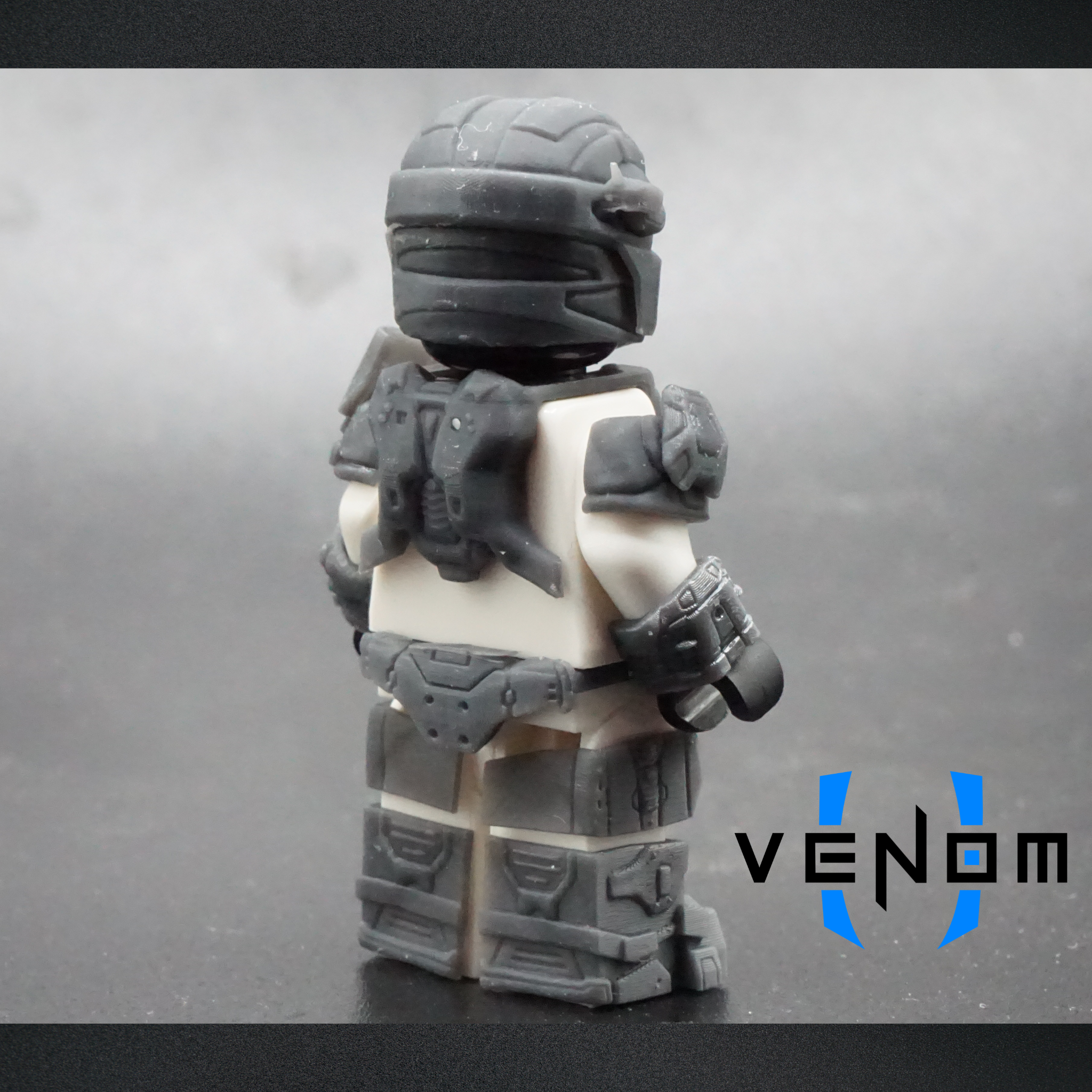 V2 Blue Sci-Fi Team 6 Leader Armor Kit