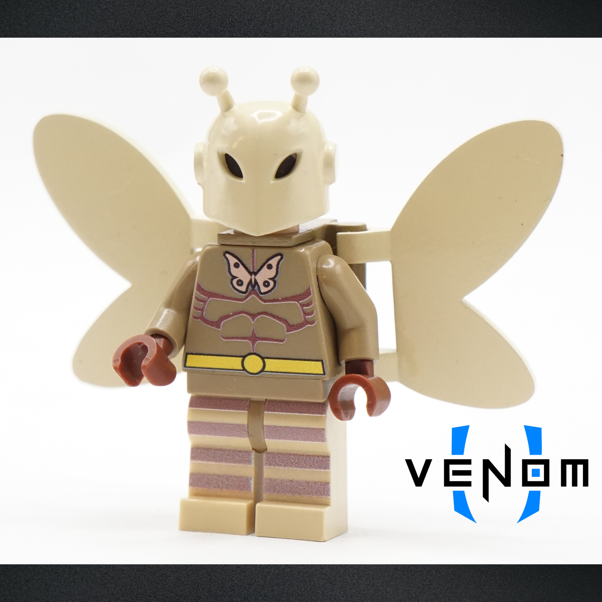 /12 Emperor Gum Moth Exclusive Edition UV Printed Figure