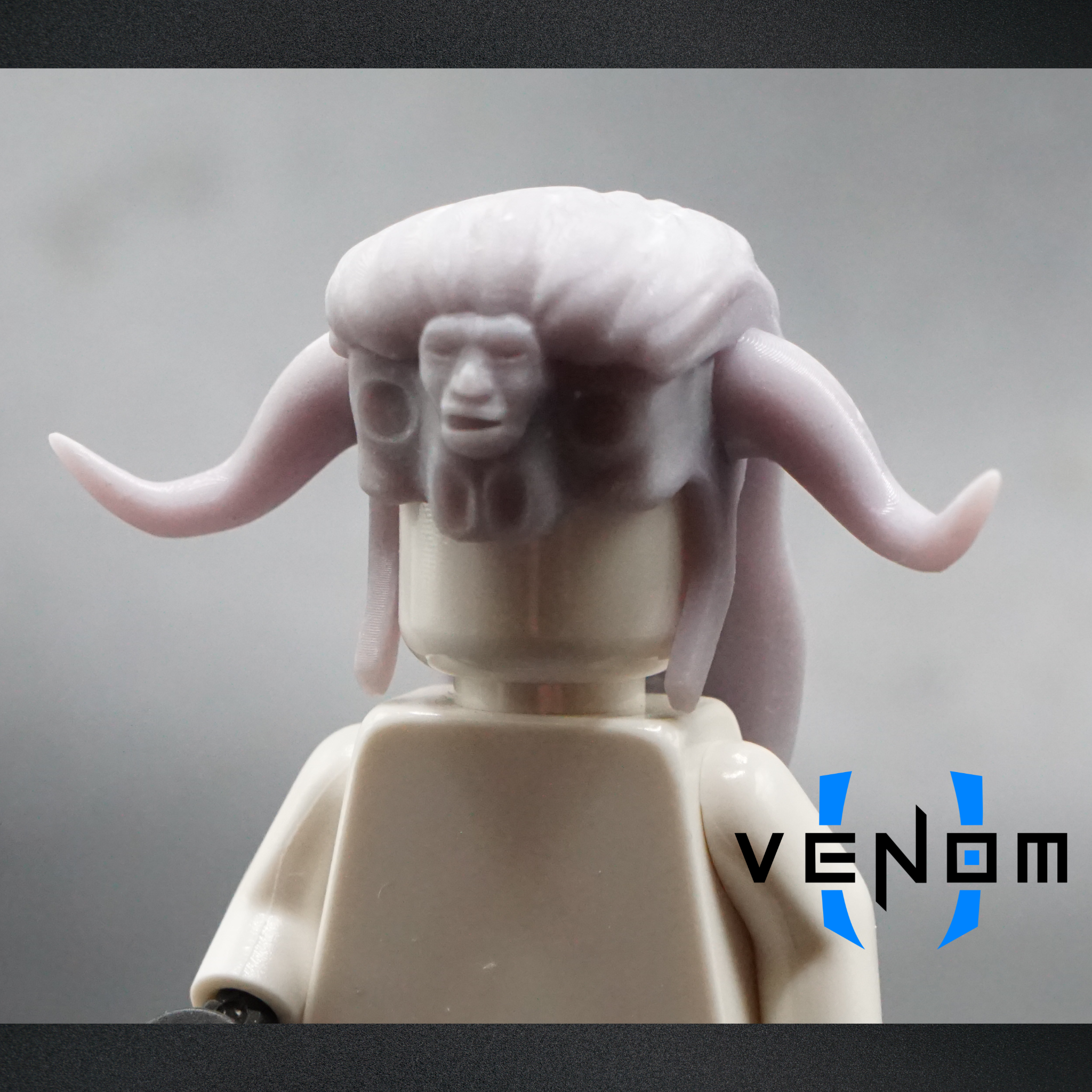 Mola Ram Headgear