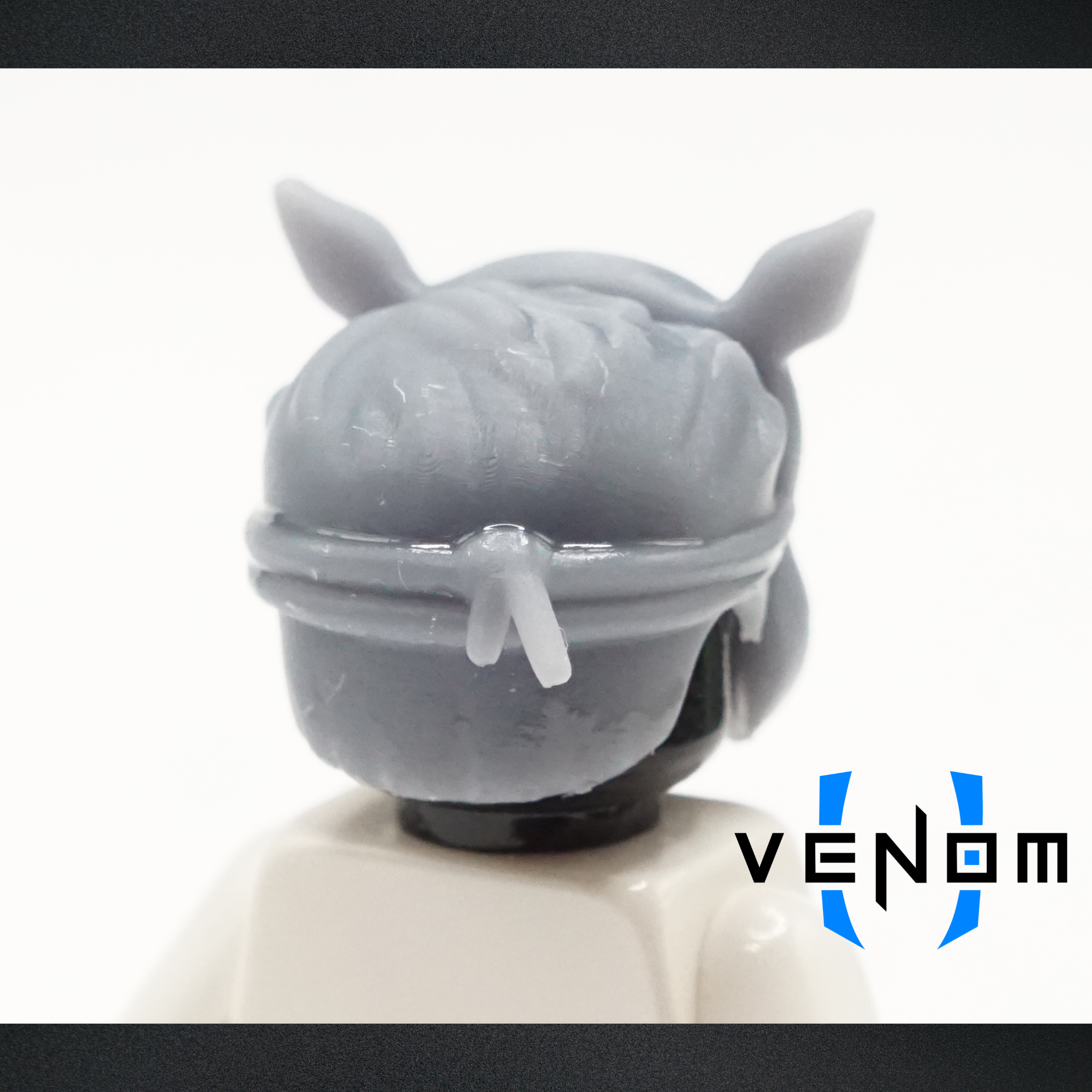 Institution Pig Headgear