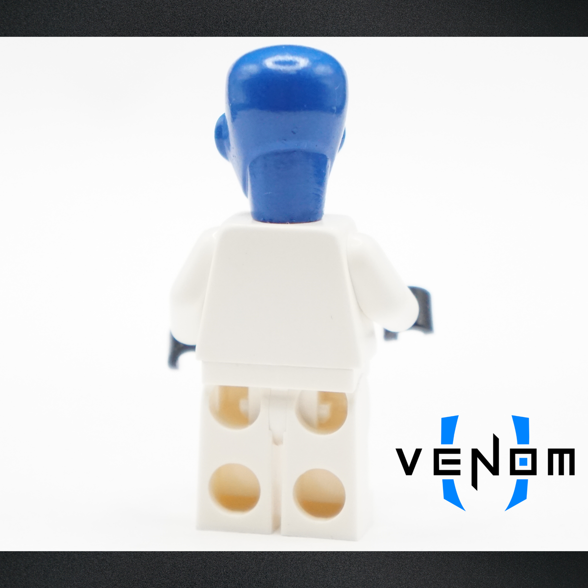 Cantina Duros UV Printed Figure