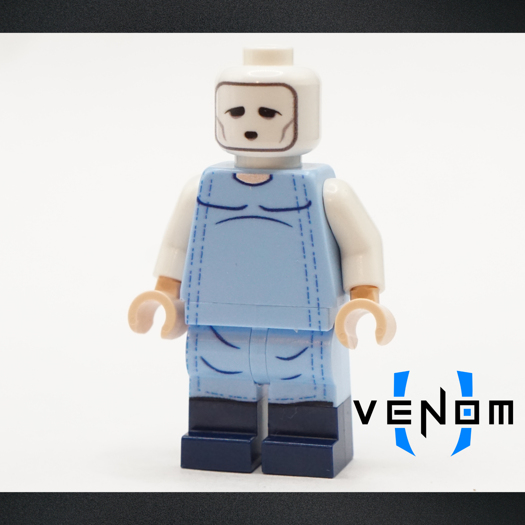 V2 Institution Pig Goon UV Printed Figure