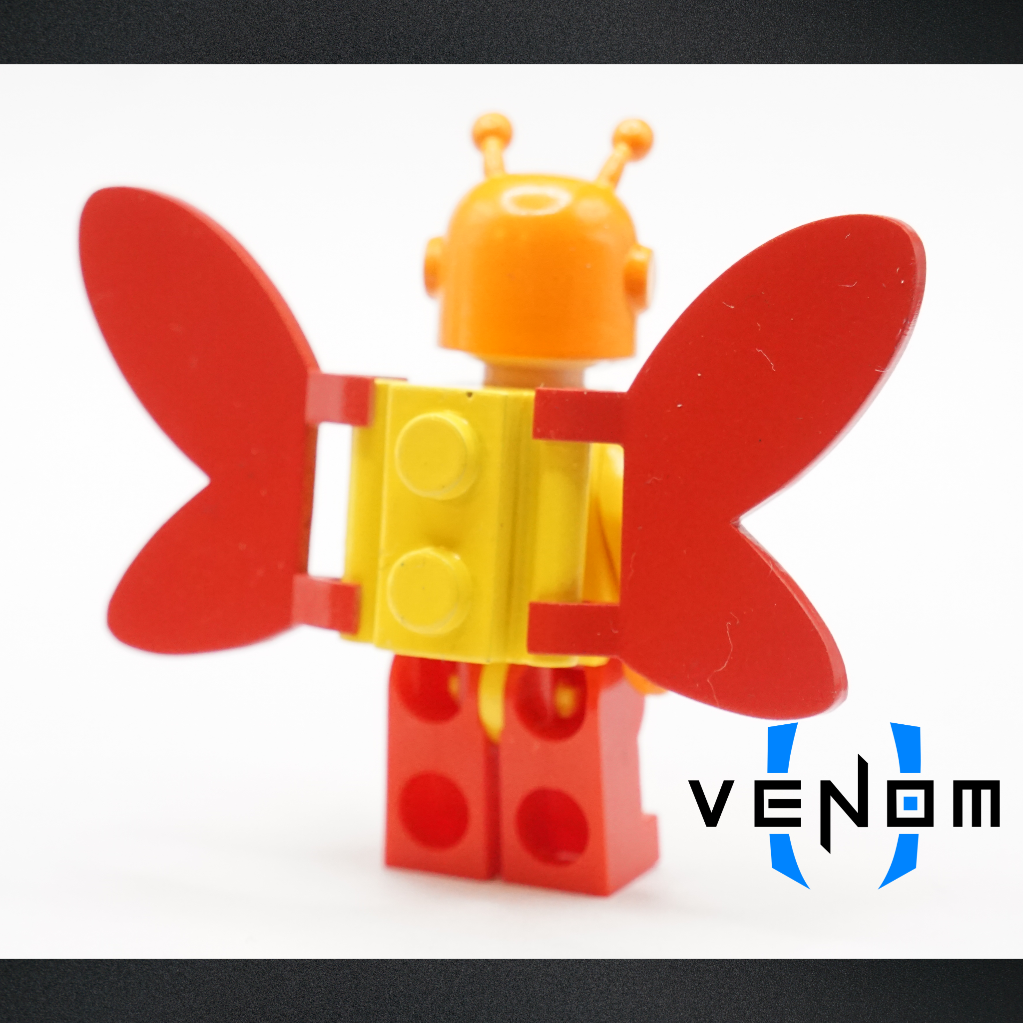 /12 Lo Moth Exclusive Edition UV Printed Figure