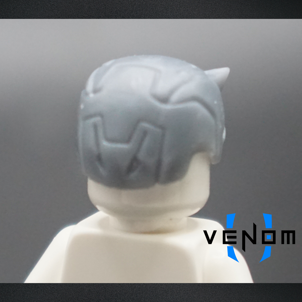 V3 Risktaker Cowl
