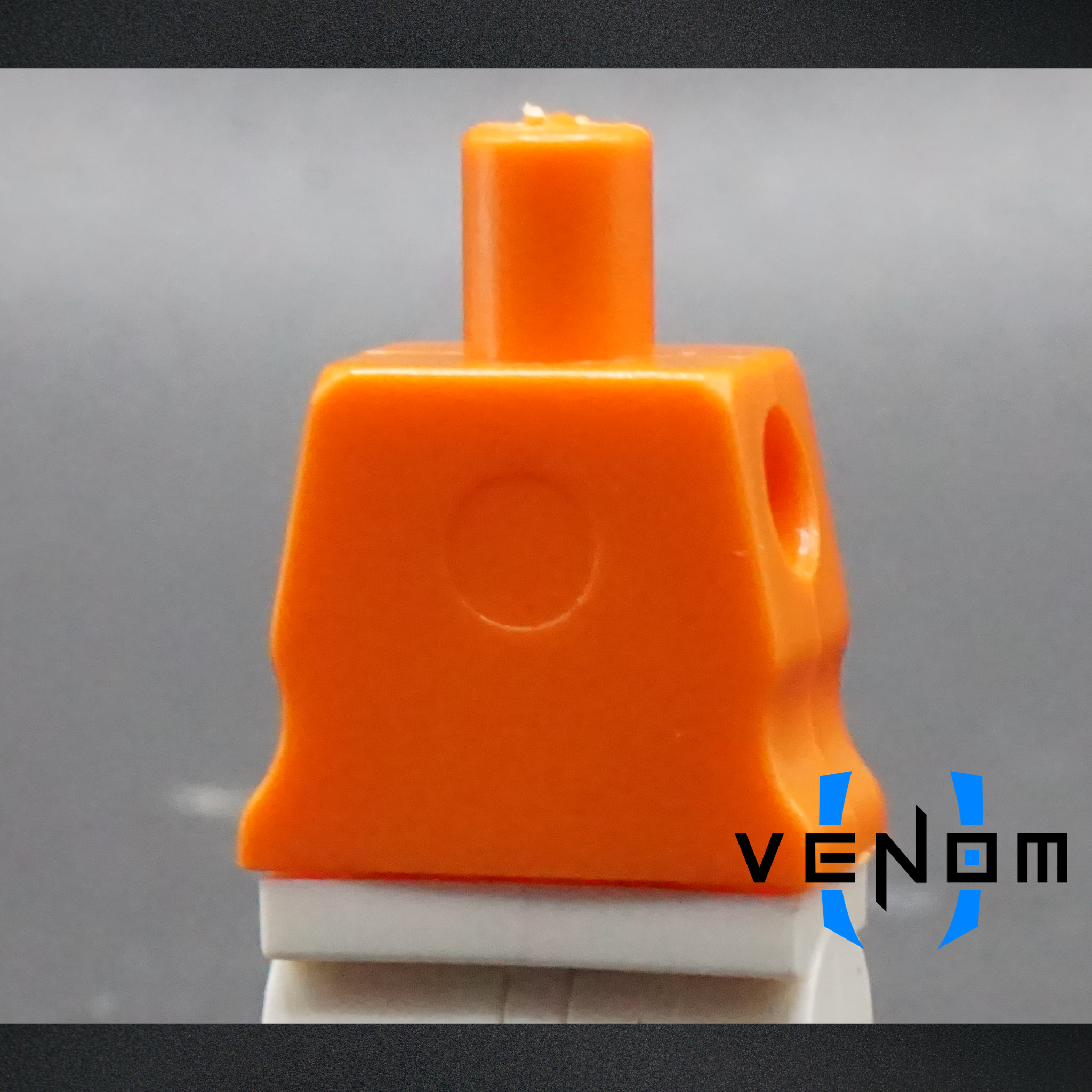 Orange Curved Torso | Arealight