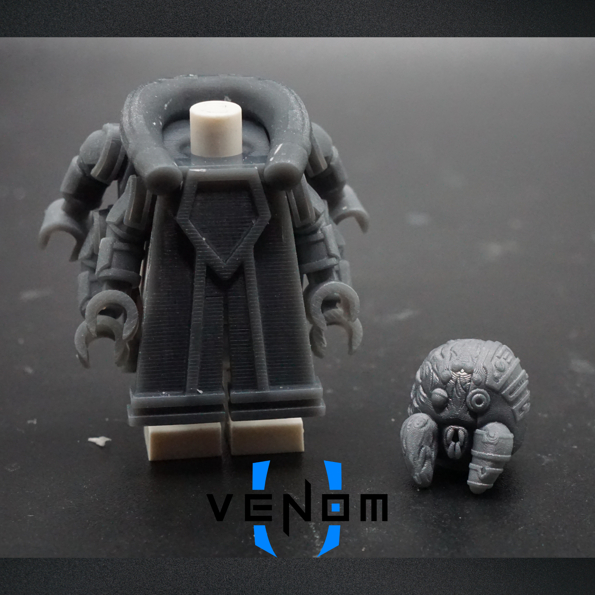 This Could Be the Best Lego Venom Minifigure Ever! (Custom Lego Venom  Minifig by Jin Customs) 